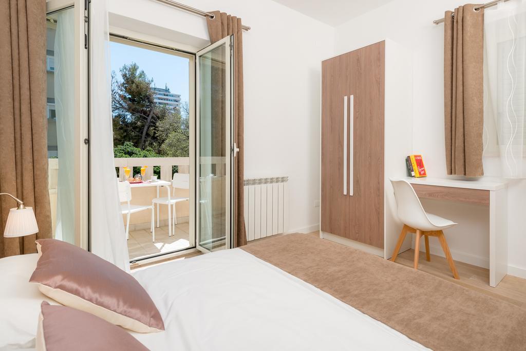 Urban Chic Luxe Apartments Near Beach Bacvice & Centre Split Kültér fotó